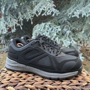 NEW Brahma Kamden Steel Toe Work Sneaker Shoes.  Men’s size 7 - Women size 8.5